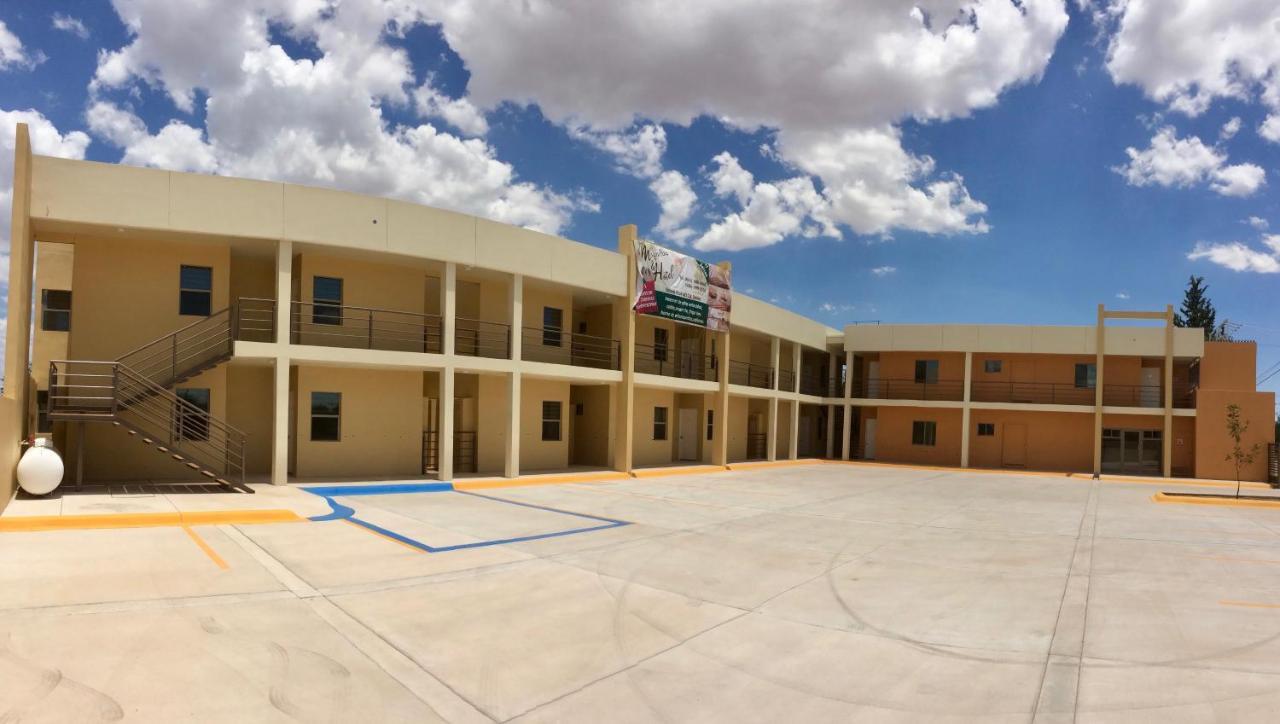 Magnolias Suites Hotel Nuevo Casas Grandes Esterno foto